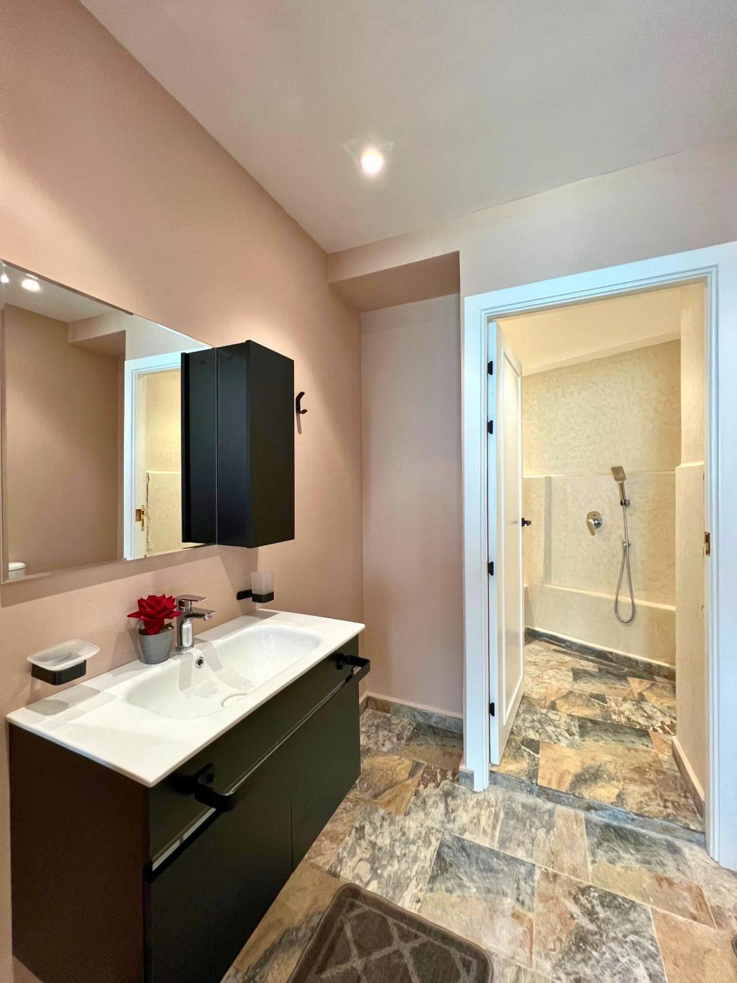 Ferienwohnung The Mirage Tangier - 3Br Luxury Sea View With Private Hammam & Jacuzzi Exterior foto